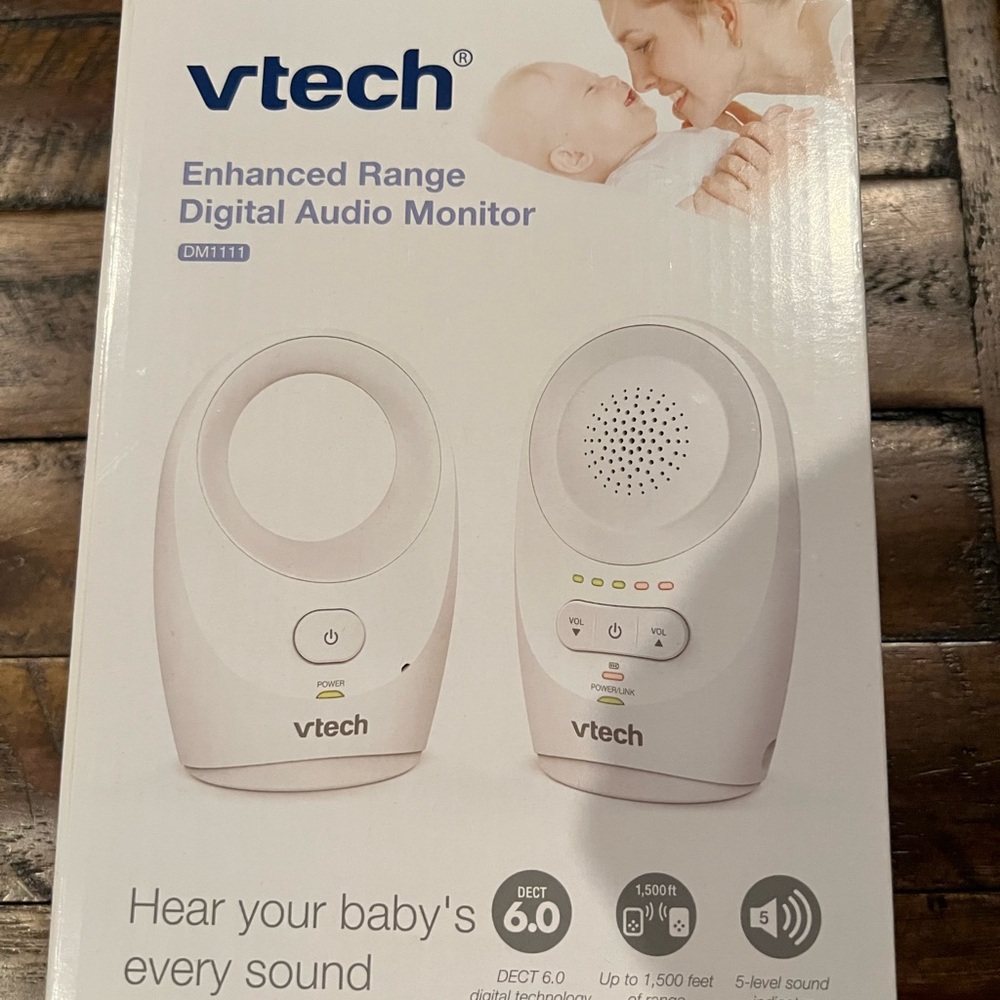 White Enhanced Range Digital Audio Monitor